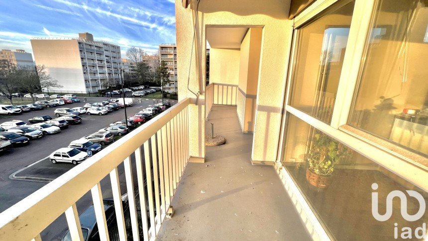 Apartment 3 rooms of 71 m² in Sartrouville (78500)