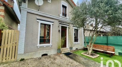 House 4 rooms of 68 m² in Sartrouville (78500)