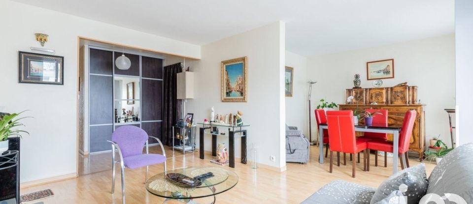 Appartement 5 pièces de 96 m² à Chilly-Mazarin (91380)
