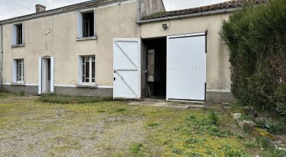 Maison 6 pièces de 90 m² à Rives de l'Yon (85310)
