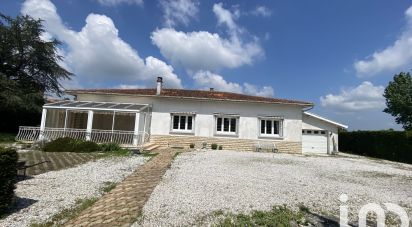 Traditional house 4 rooms of 140 m² in Jauldes (16560)