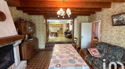 Country house 6 rooms of 150 m² in Savigny-le-Vieux (50640)