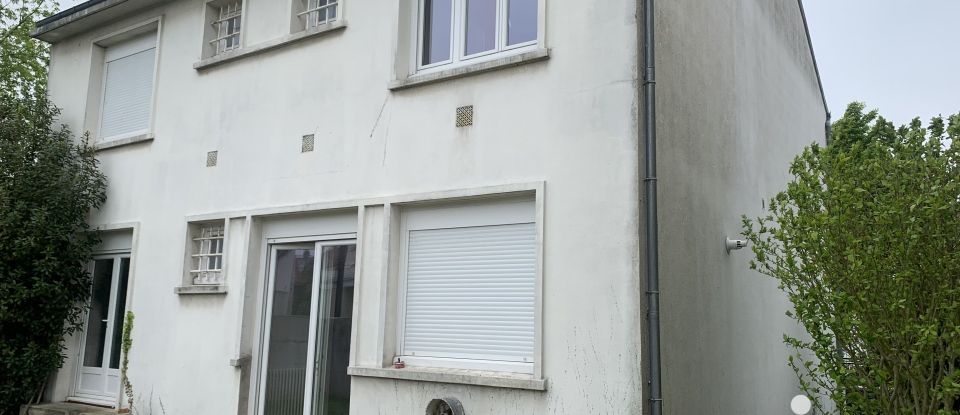 House 6 rooms of 110 m² in Villiers-sur-Marne (94350)