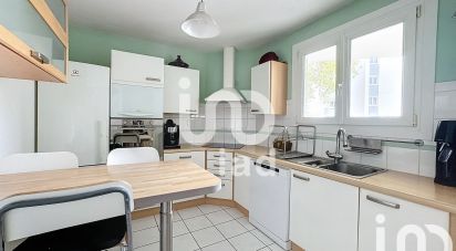 Apartment 5 rooms of 80 m² in Reims (51100)
