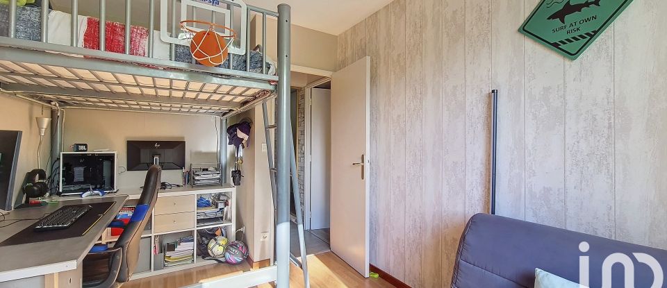 Appartement 4 pièces de 89 m² à Mérignac (33700)