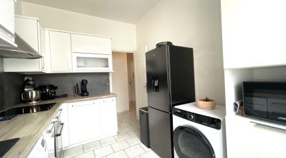 Apartment 3 rooms of 61 m² in Corbeil-Essonnes (91100)