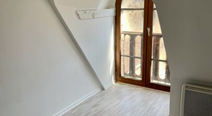 Apartment 2 rooms of 26 m² in Troyes (10000)