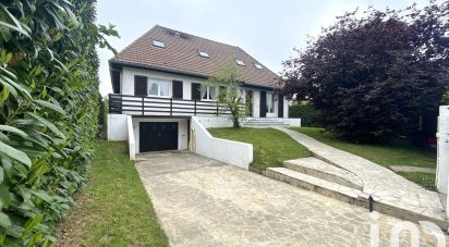 House 9 rooms of 191 m² in Rambouillet (78120)