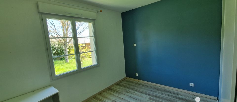 House 6 rooms of 122 m² in Sainte-Flaive-des-Loups (85150)