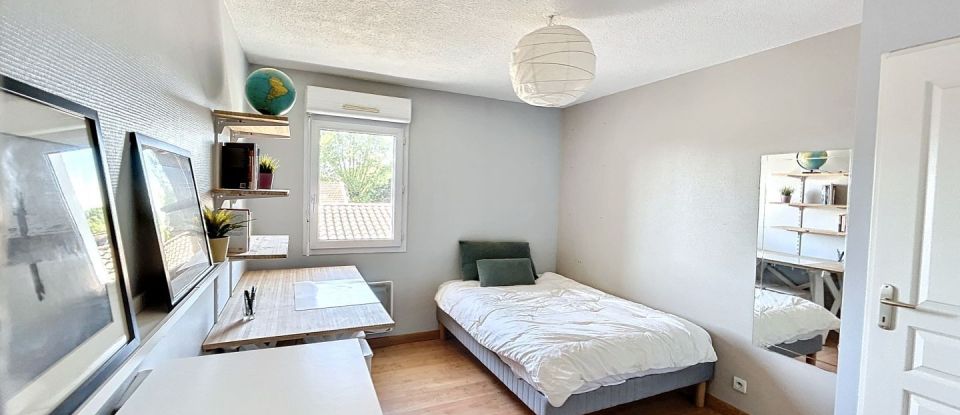 Apartment 3 rooms of 69 m² in Bègles (33130)