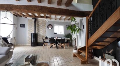 Maison de village 4 pièces de 124 m² à Traînou (45470)