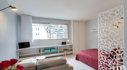 Appartement 1 pièce de 28 m² à Paris (75010)