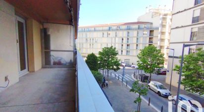 Apartment 3 rooms of 57 m² in Marseille (13002)