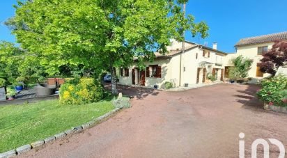 House 8 rooms of 224 m² in Montpeyroux (24610)