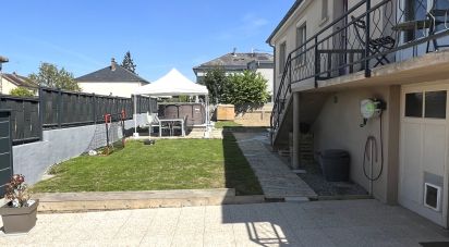 Pavillon 6 pièces de 111 m² à Évron (53600)