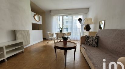 Apartment 1 room of 32 m² in Fontainebleau (77300)