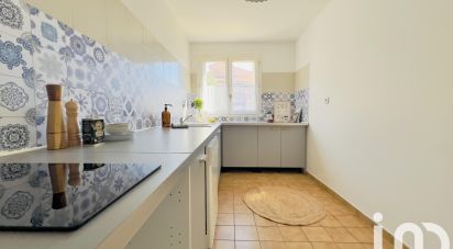 Appartement 3 pièces de 68 m² à Marseille (13008)