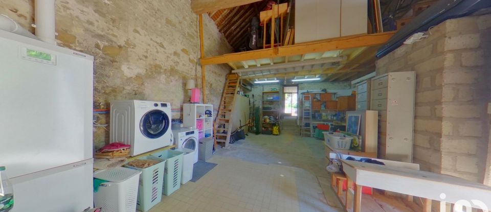 House 6 rooms of 120 m² in Dannemois (91490)