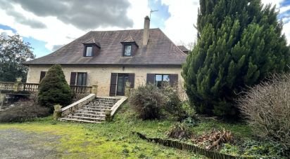 House 5 rooms of 174 m² in Marnac (24220)
