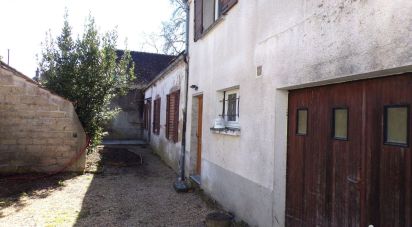 House 6 rooms of 148 m² in Saint-Julien-du-Sault (89330)