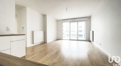 Appartement 4 pièces de 75 m² à Courbevoie (92400)