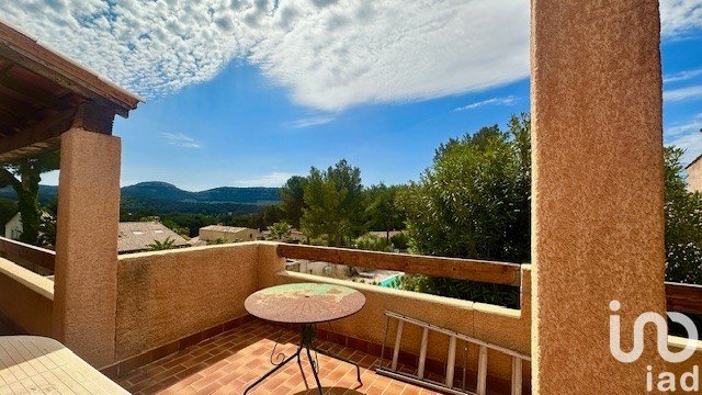 House 6 rooms of 142 m² in Cassis (13260)