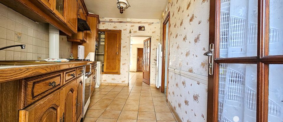 Traditional house 5 rooms of 94 m² in Mourioux-Vieilleville (23210)