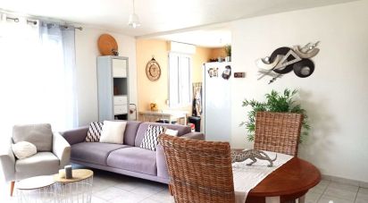 Apartment 3 rooms of 58 m² in Saintes (17100)