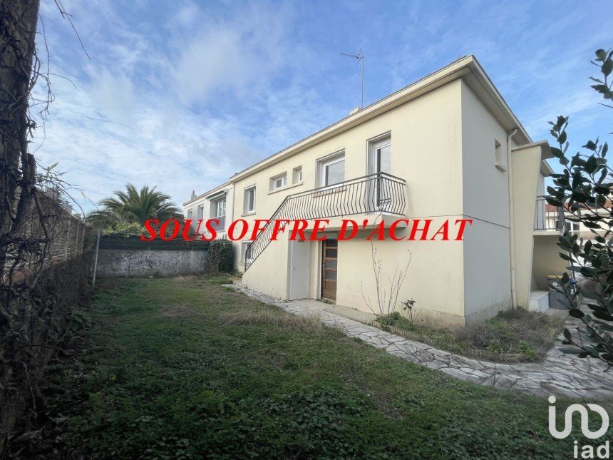 House 5 rooms of 134 m² in - (85180)