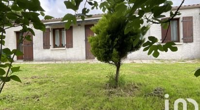 Traditional house 3 rooms of 83 m² in Périgny (17180)