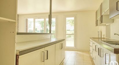 Apartment 4 rooms of 86 m² in Vaires-sur-Marne (77360)
