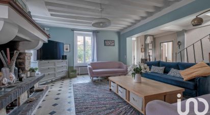 Country house 7 rooms of 176 m² in Saint-Fiacre (77470)