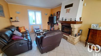 Traditional house 6 rooms of 135 m² in Yèvres (28160)