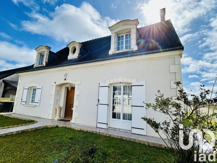 Maison 6 pièces de 174 m² à Blois (41000)