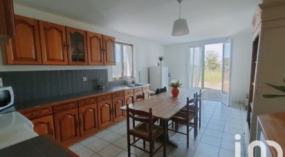 Country house 6 rooms of 152 m² in Bessé-sur-Braye (72310)