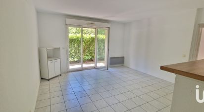 Appartement 3 pièces de 52 m² à Bordeaux (33300)