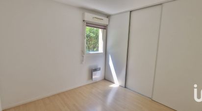 Appartement 3 pièces de 52 m² à Bordeaux (33300)