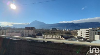 Apartment 1 room of 32 m² in Grenoble (38000)