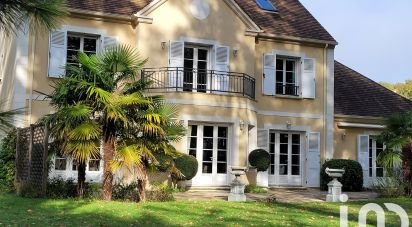 Maison 10 pièces de 262 m² à Saint-Arnoult-en-Yvelines (78730)