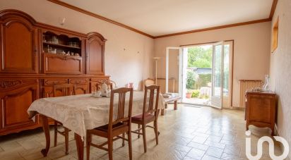 House 5 rooms of 94 m² in Bois-d'Arcy (78390)