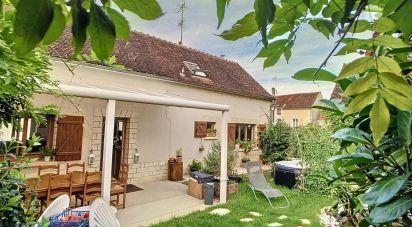 House 5 rooms of 79 m² in Champs-sur-Yonne (89290)