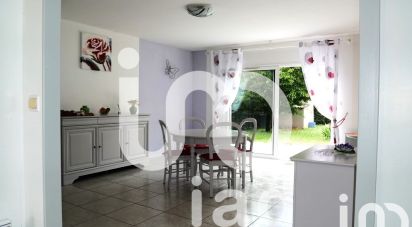House 4 rooms of 64 m² in Port-des-Barques (17730)