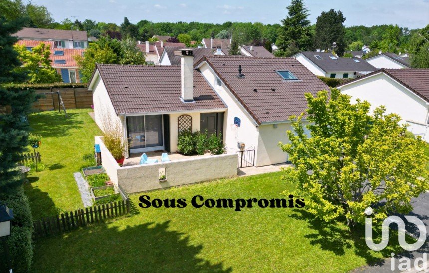 Maison 7 pièces de 130 m² à Saint-Germain-lès-Corbeil (91250)
