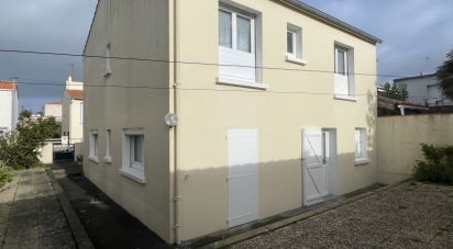 House 5 rooms of 100 m² in Les Sables-d'Olonne (85100)