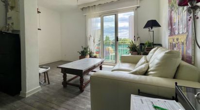 Apartment 4 rooms of 70 m² in Montigny-lès-Metz (57950)