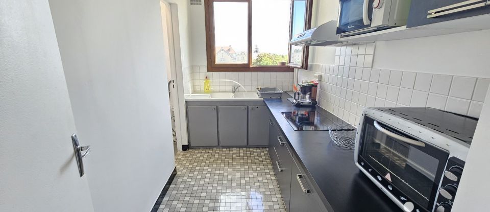 Apartment 1 room of 33 m² in Troyes (10000)