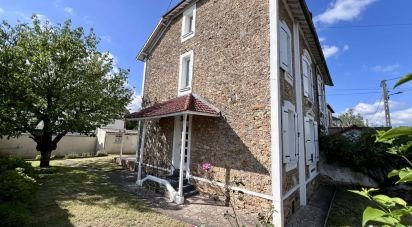 House 6 rooms of 110 m² in Tournan-en-Brie (77220)