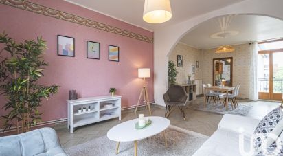 Apartment 6 rooms of 97 m² in Reims (51100)