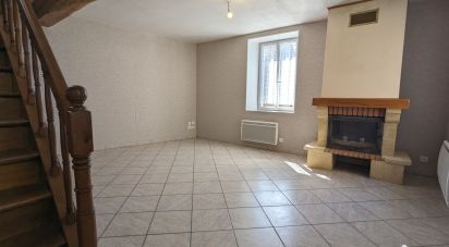 House 3 rooms of 76 m² in Bleigny-le-Carreau (89230)