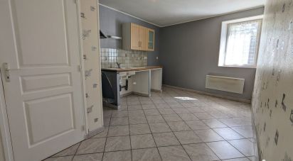 House 3 rooms of 76 m² in Bleigny-le-Carreau (89230)